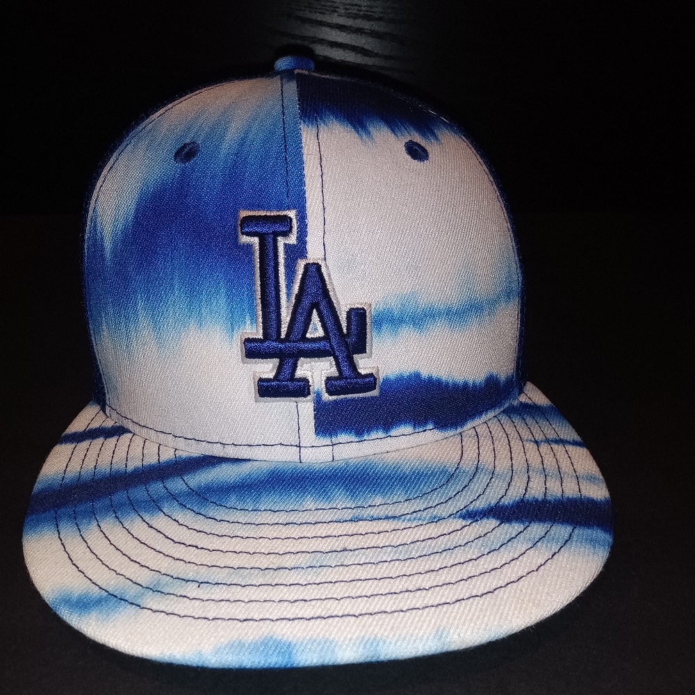 SNAPBACK Blue and White Dodgers Cap